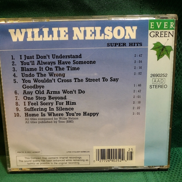 ⭐ BOGO ⭐ Willie Nelson CD - Picture 2 of 3